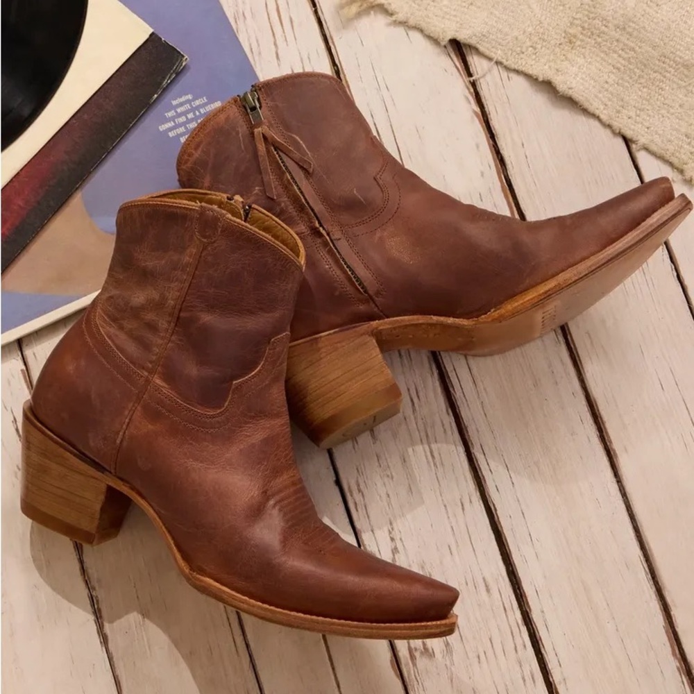 Tecovas The Daisy Boots - Color, Scotch Goat, Size 6.5 B